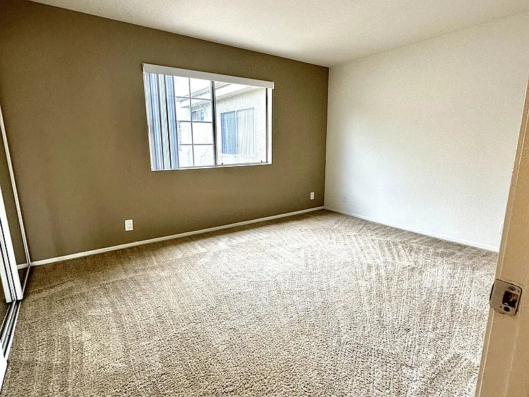 Terrace Trousdale Apartments — Photo 70