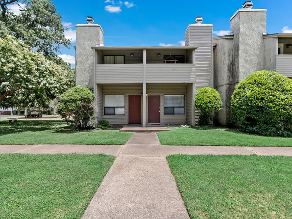 1900 Dartmouth St APT I2, College Station, TX 77840
