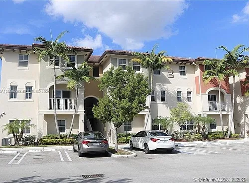 8900 NW 97th Ave #104 Photo 1