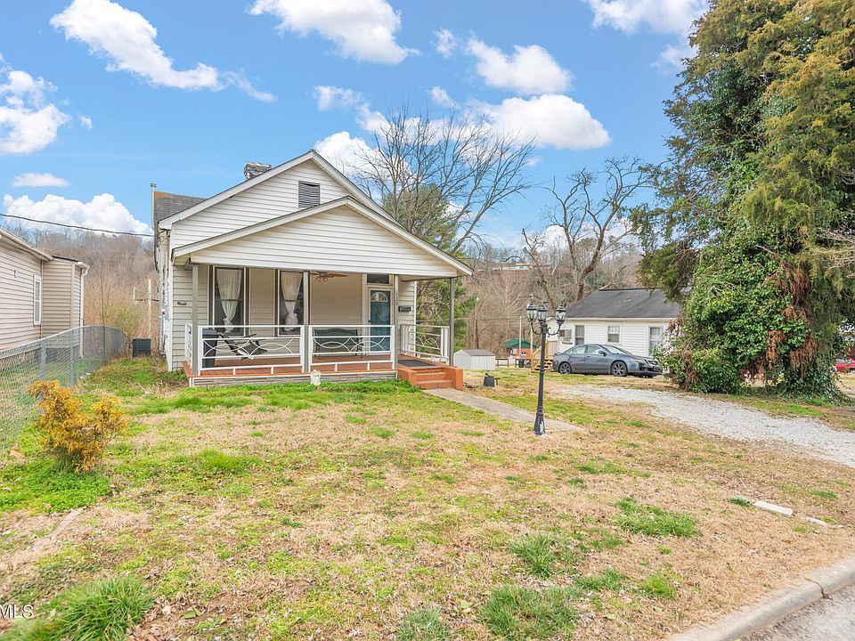 420 Clifty St, Harriman, TN 37748 Zillow