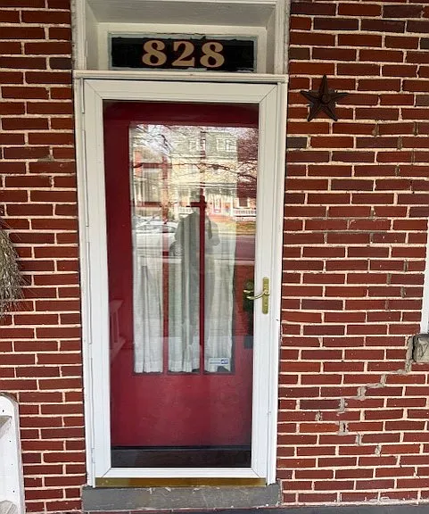 828 Hamilton Blvd #B — Photo 3