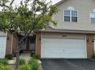 1614 Windward Ct, Naperville, IL 60563