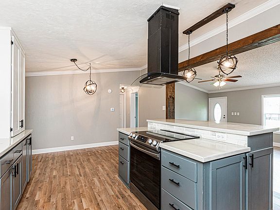 3rd image of 25405 Patureau Ln