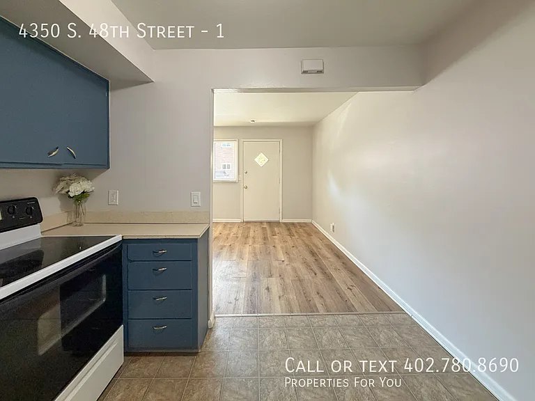 4350 S 48th St #1 — Photo 5