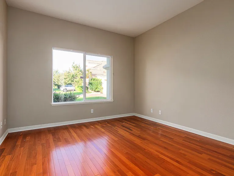 137 Camino Del Sol — Photo 3