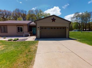 26406 Quail Ridge Dr, Elkhart, IN 46514