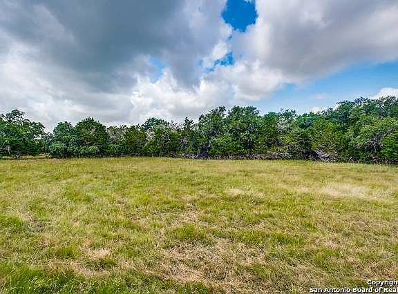 5th image of 305 Zoeller Ln #A