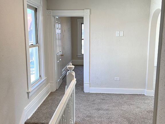 5th image of 3010 Zephyr Ave Floor 2