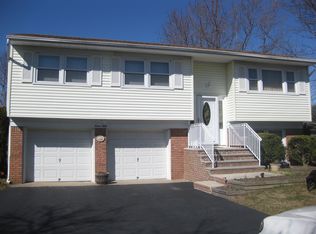 1250 Concord Dr, Brick, NJ 08724
