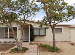 13992 Dos Palmas Rd, Victorville, CA 92392