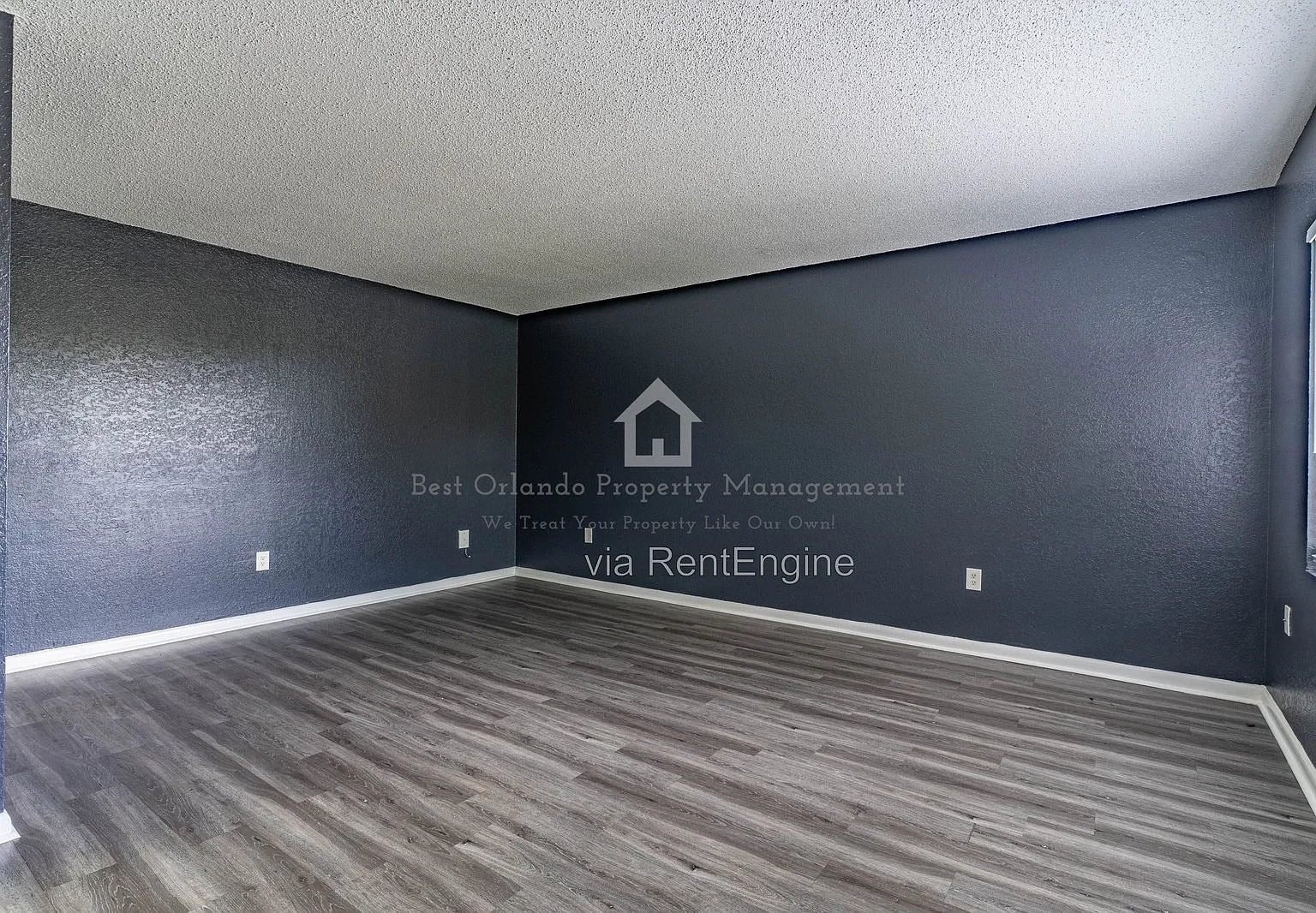 3 bed, 2.0 bath, 700 sqft, $1,400 — Photo 3