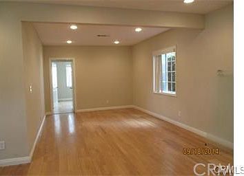 3rd image of 2625 Cullen St