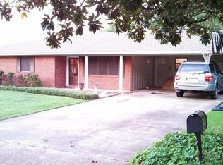 703 Stewart Dr, Tupelo, MS 38801