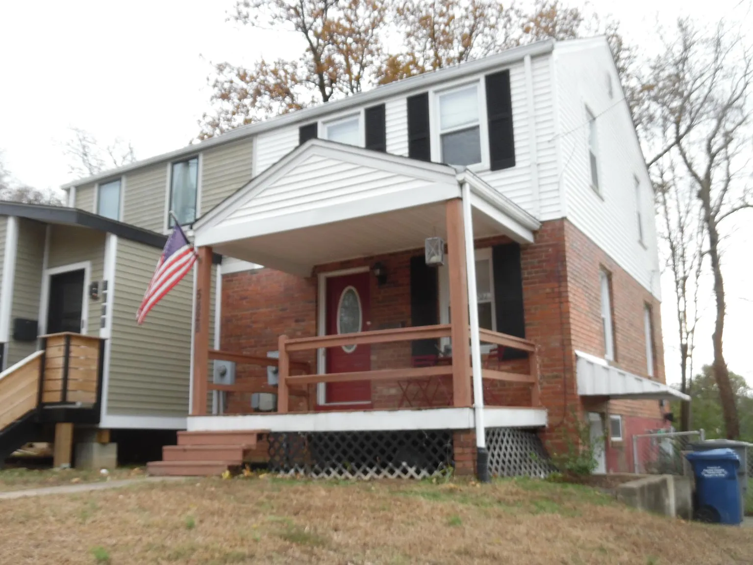 3 bed, 1080 sqft, $2,950 — Photo 1