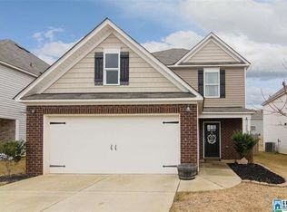 6705 Woodford Dr, Bessemer, AL 35022