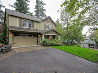 11819 SW 60th Ave, Portland, OR 97219