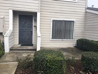 4244 Apollo Cir — Photo 1