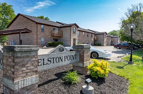 Elston Point Photo 1