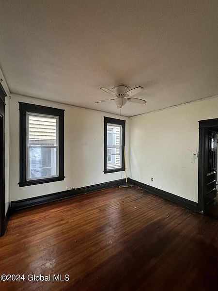 5th image of 65 Quail Street