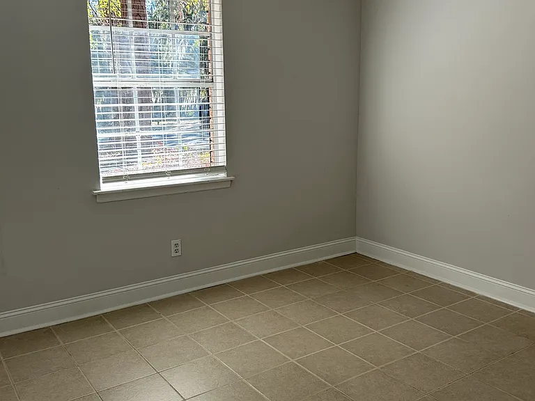 Guest Bedroom 1