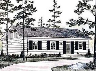 4 Summer St, Bangor, ME 04401