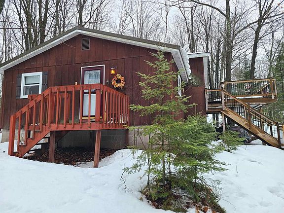 2nd image of N12557 North SMALL ROAD