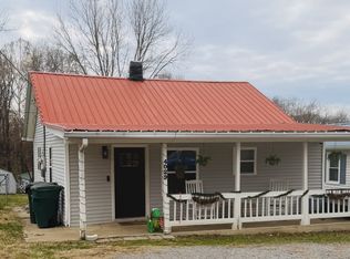 4029 Brown St, Westmoreland, TN 37186
