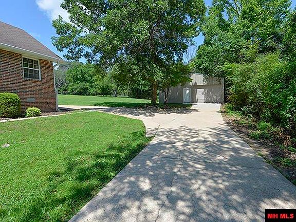 4th image of 1816 Pinetree Ln