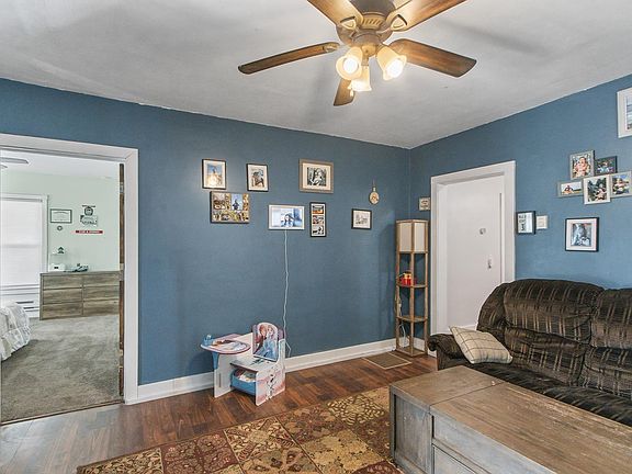 4th image of 617 W Franklin St