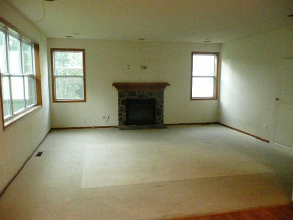 5th image of 6264 Hearthstone Ave S