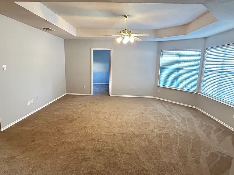 2612 Aspen Dr — Photo 7