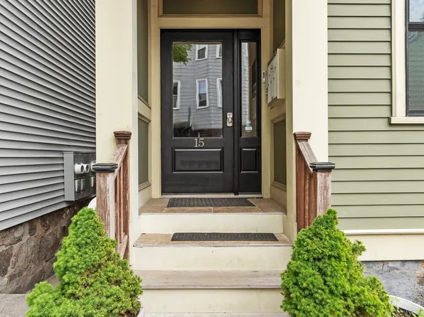 15 Howell St #3, Dorchester, MA 02125