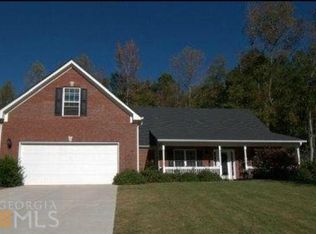 422 Red Bud Rd, Jefferson, GA 30549