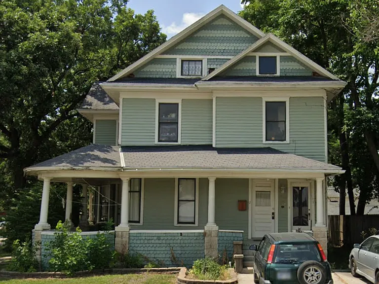901 Merchant St — Photo 1
