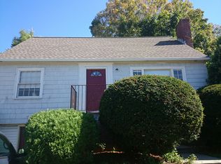 304 Spring St, West Roxbury, MA 02132