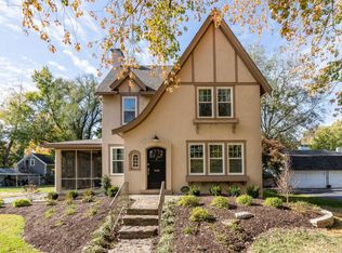 608 Lexington Ave, Terrace Park, OH 45174