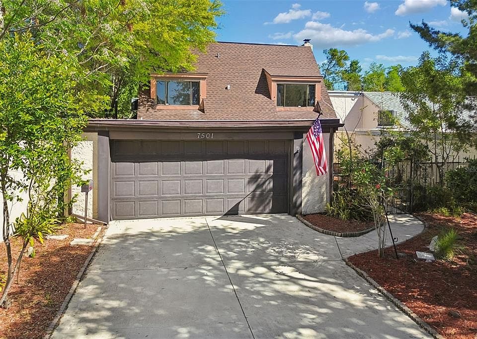 1st image of 7501 Woodbox Row