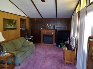 203 N 8th St, Brownsville, MN 55919