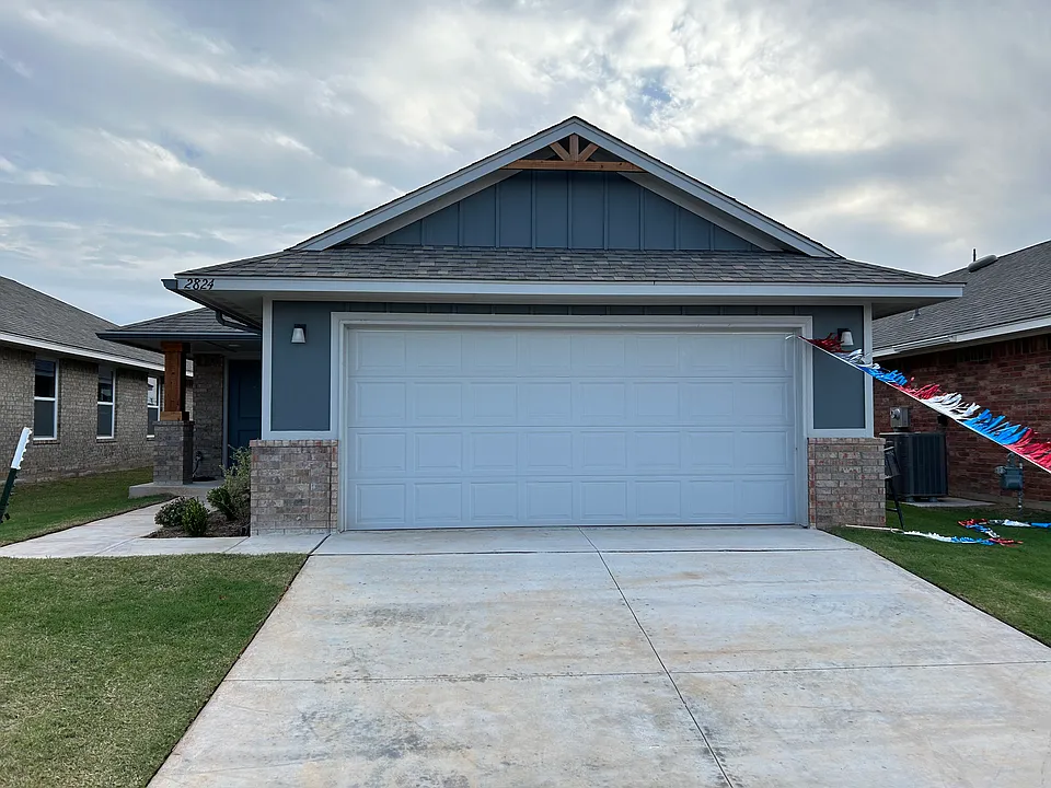 2824 NW 195th St