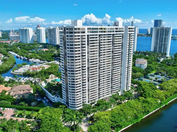 2000 Island Blvd APT 308, Aventura, FL 33160