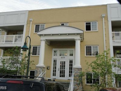 4079 S Four Mile Run Dr UNIT 304, Arlington, VA, 22204