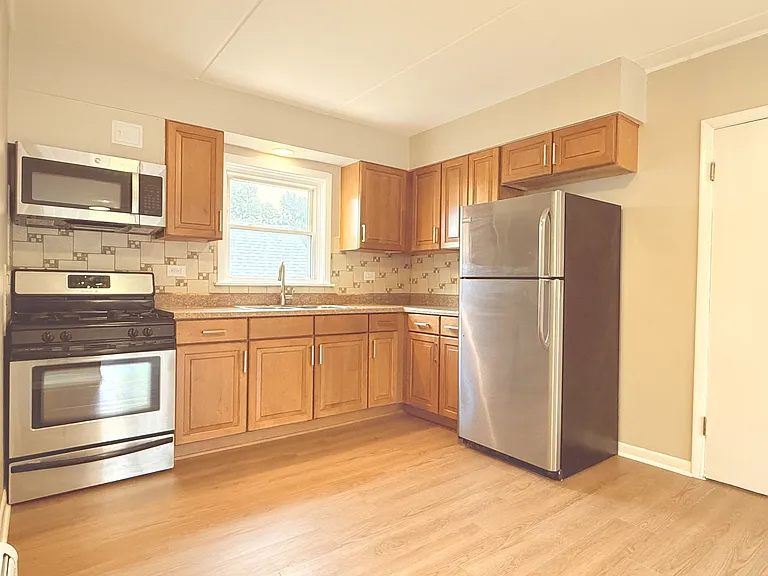 419 Westmore Meyers Rd #6 — Photo 8