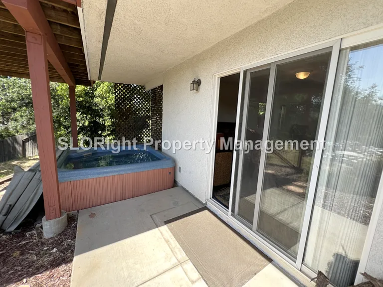 1527 Via Briza Ct — Photo 15