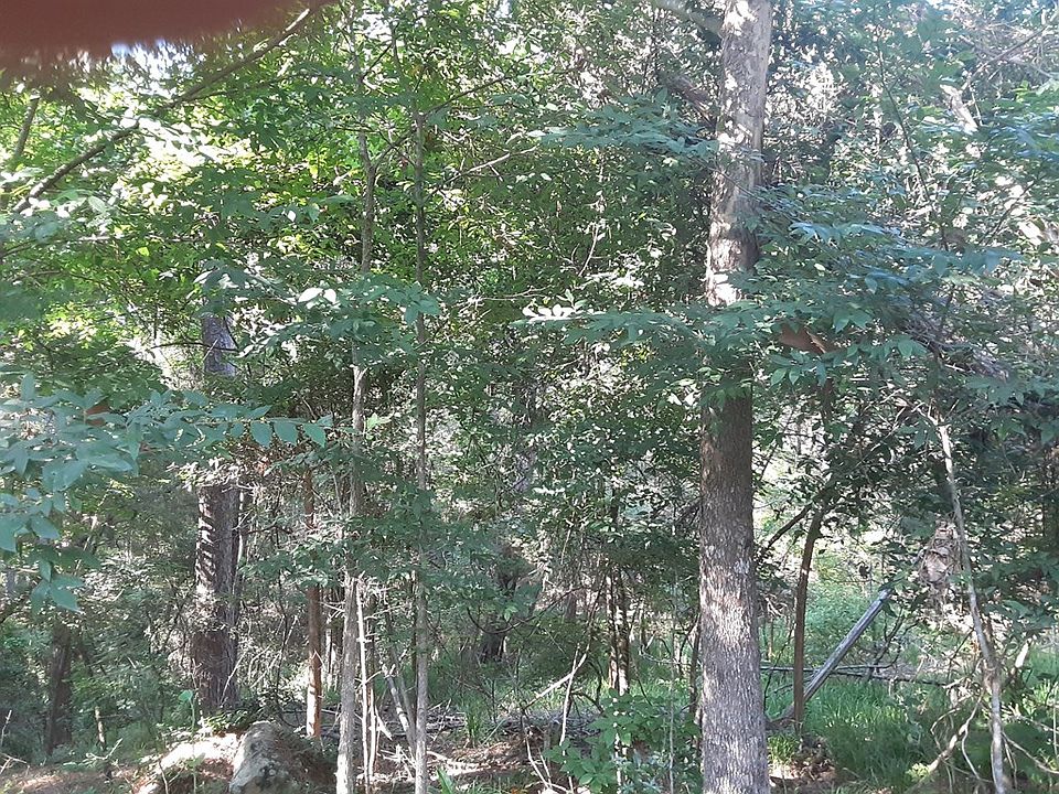 2nd image of 5 Mountain Ridge Ct