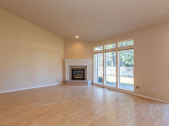 5th image of 5602 S Hogan Ln