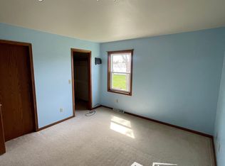 2231 Golden Ave, Oshkosh, WI 54904
