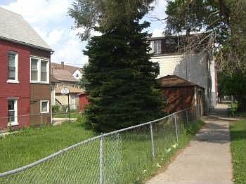 4th image of 2659 S Christiana Ave