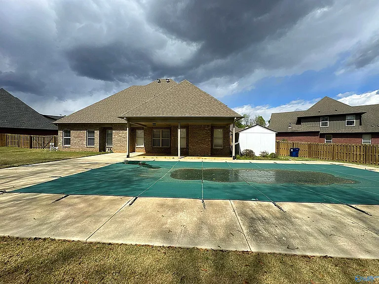 126 Windridge Way SW — Photo 38
