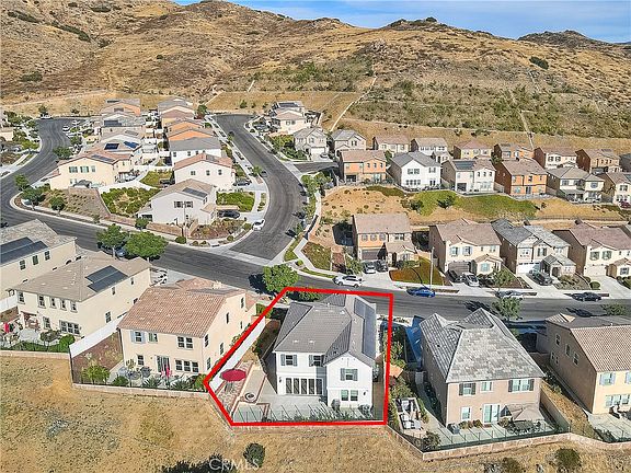 3rd image of 24655 Acadia Dr