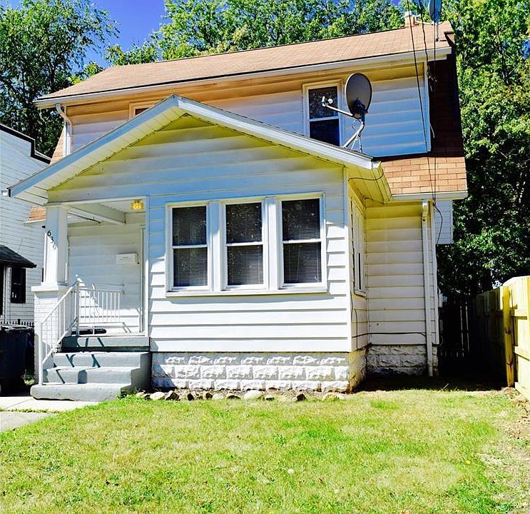 1st image of 636 Hallie Ave